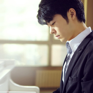 日本孕妇妊娠大肚子
